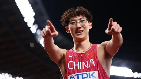 特鲁姆普在台球斯诺克赛中晋级八强